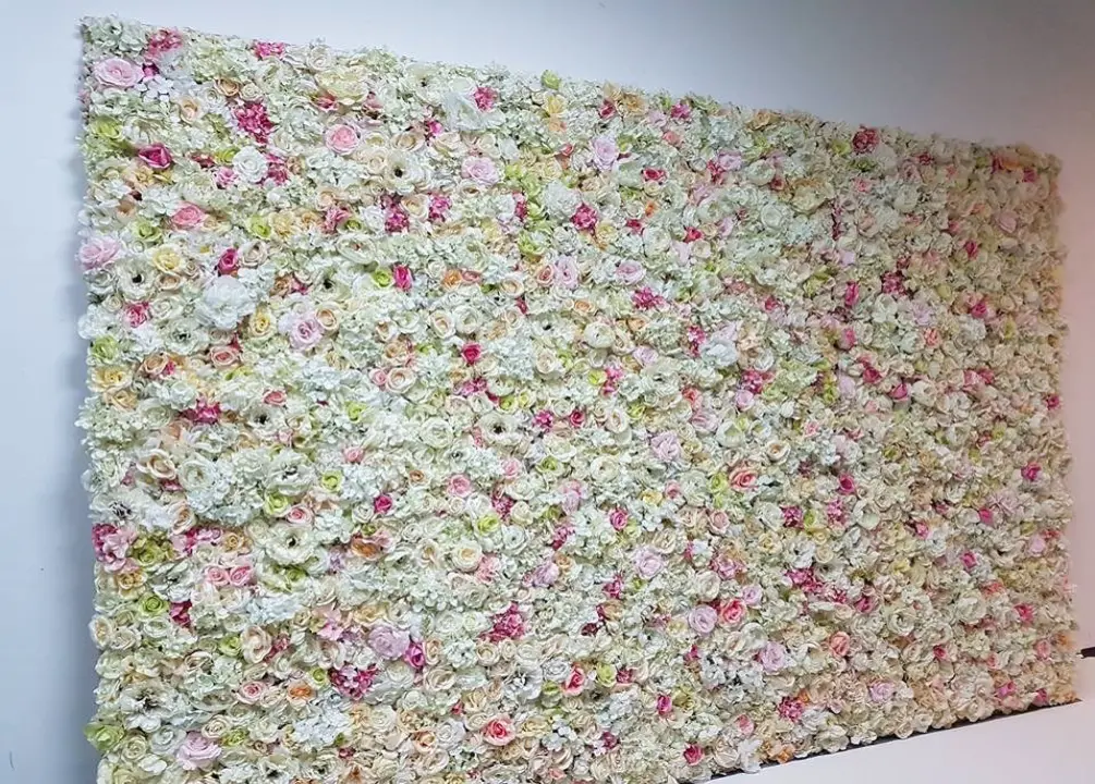 Panel z kwiatów materiałowych mix kolorów